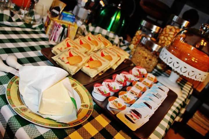 The Holiday House Hotel Сантерамо ин Коле Екстериор снимка